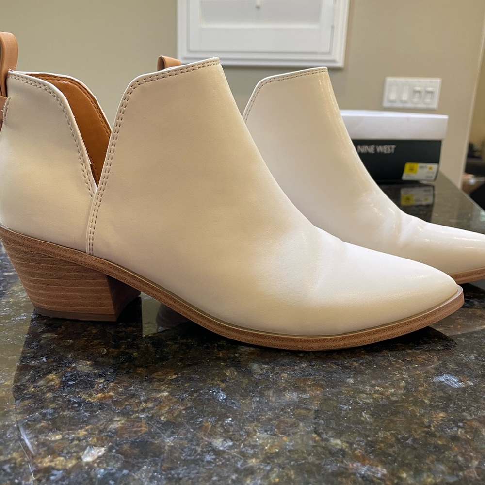 Cute, comfy white ankle booties, just in time for spring!